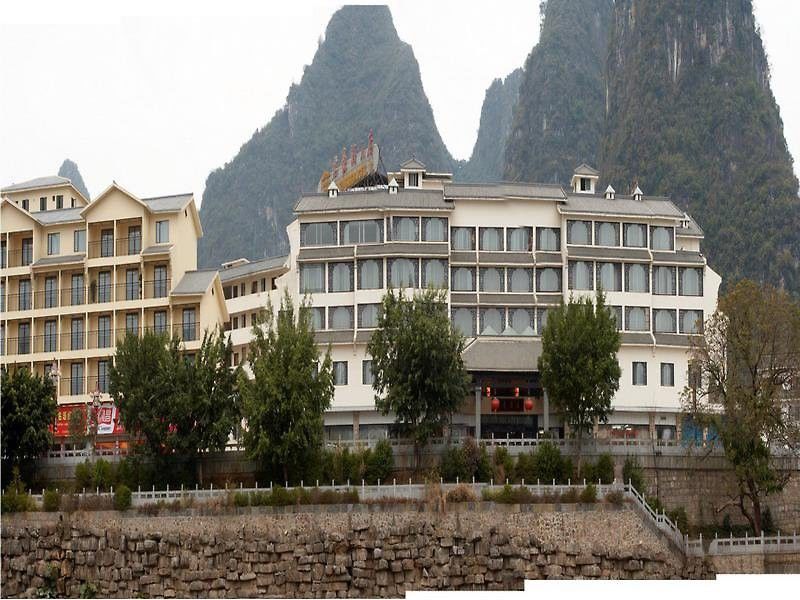 Sovereign Hotel Yangshuo Guilin Exterior foto